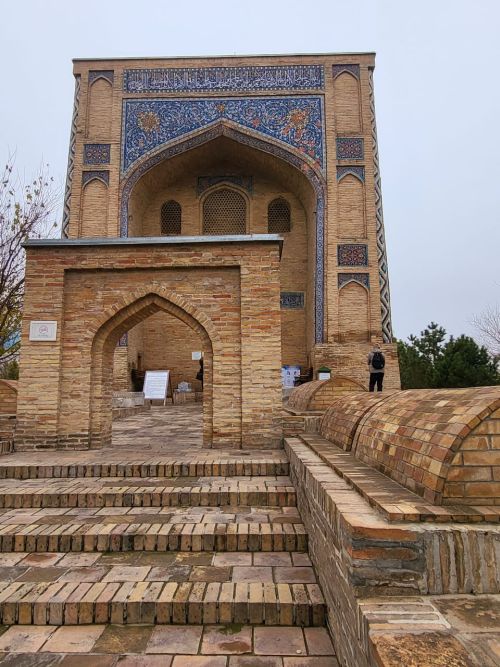 Biaya Tour Uzbekistan 2026 Di Bekasi